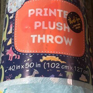 New Dinosaur Printed Plush Throw Blanket - Soft Fleece - 40" x 50"